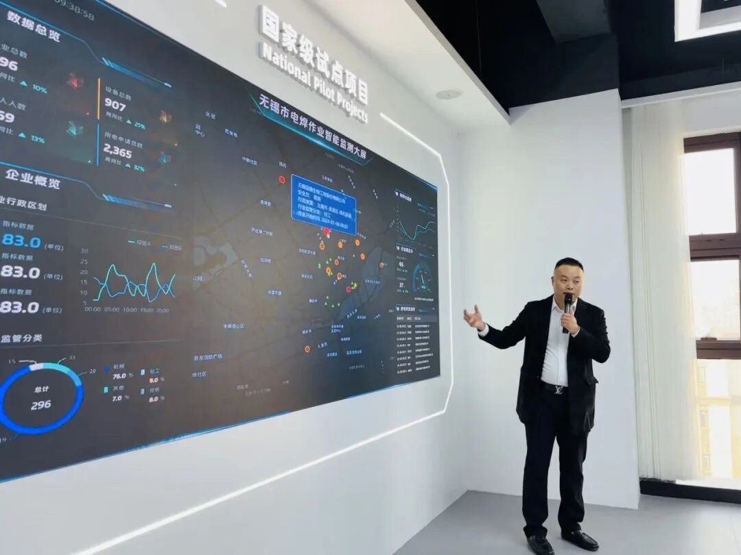 1761016681114172.jpg 4.jpg